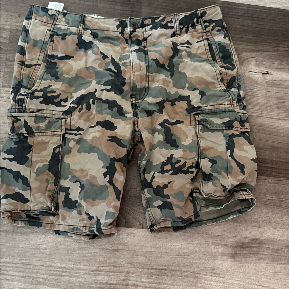 Levi's Camouflage Cargo Shorts for Men